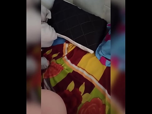❤️ Myn keamergenoat bliuwt allinnich thús want har man giet op fakânsje en ik nim de kâns oan om har te neuken en har kont fol mei molke ❤️ Anale porno op fy.xxxgr.ru